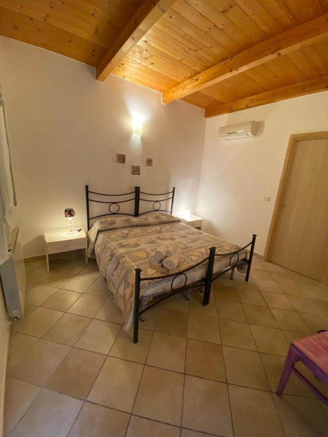 B&B Due Coste Порто-Конте Экстерьер фото