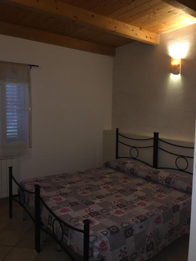 B&B Due Coste Порто-Конте Экстерьер фото