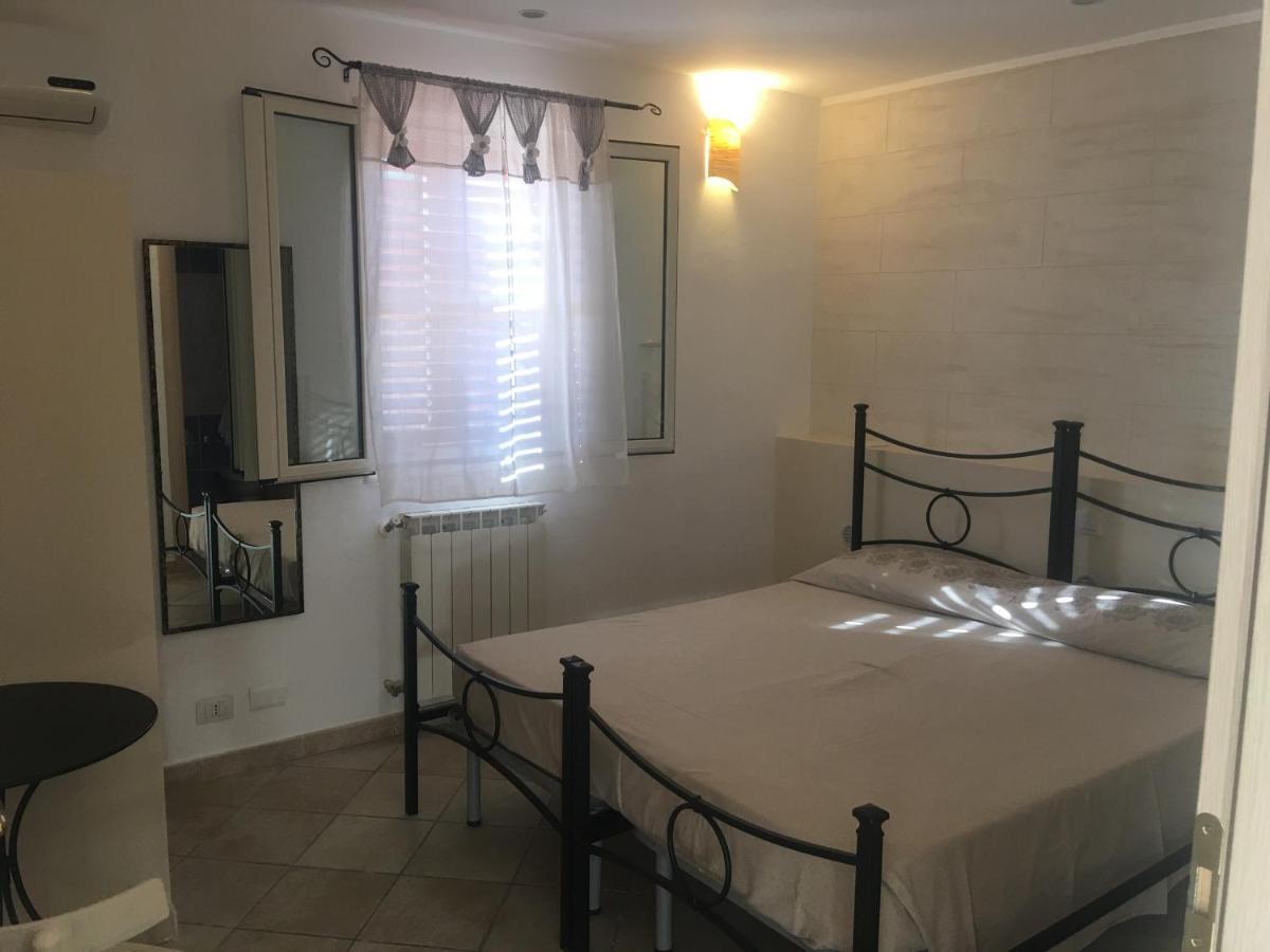 B&B Due Coste Порто-Конте Экстерьер фото