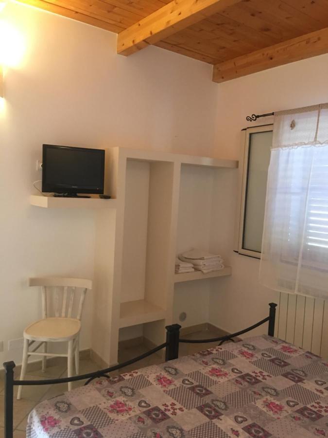 B&B Due Coste Порто-Конте Экстерьер фото