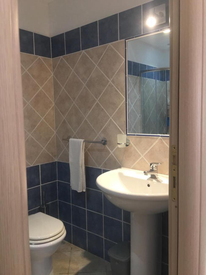 B&B Due Coste Порто-Конте Экстерьер фото