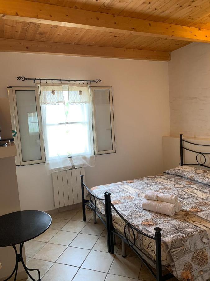 B&B Due Coste Порто-Конте Экстерьер фото